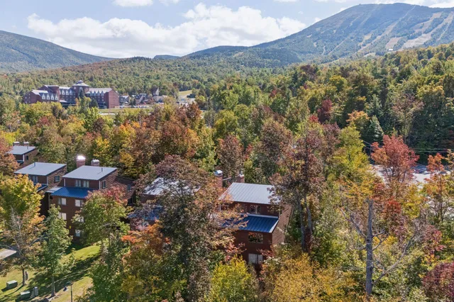 $769,000 | 723 Webber Street, Unit 723, Carrabassett Valley, ME 04947