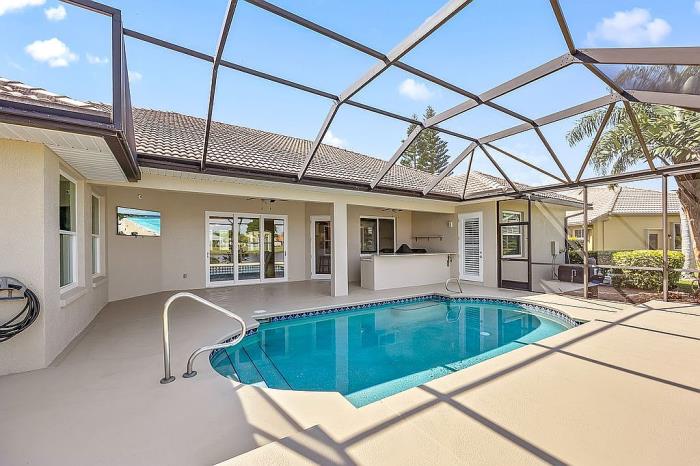 7982 Old Tramway Drive Melbourne, FL 32940 - Photo 12 of 57