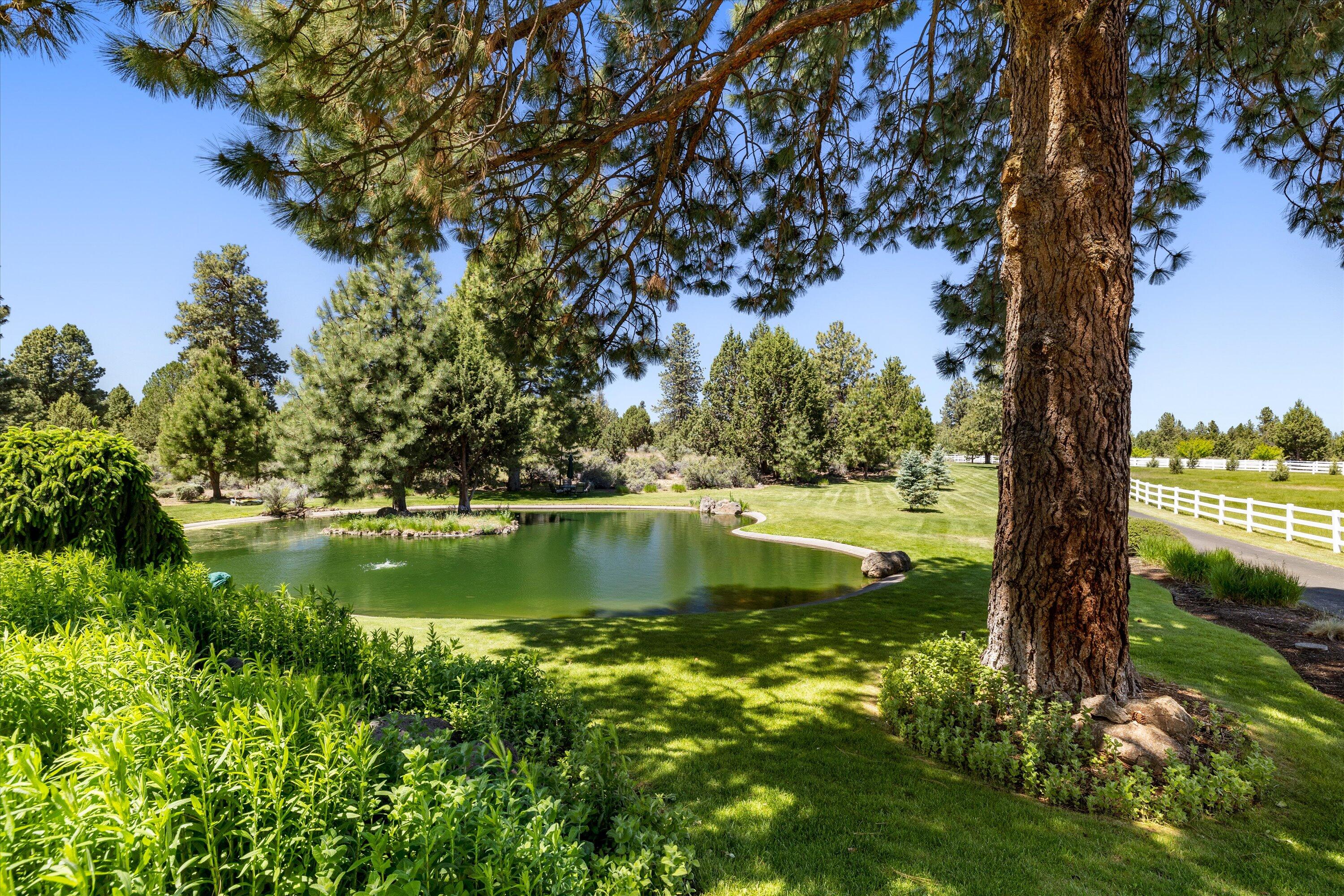 60604 Woodside Road Bend, OR 97702 - Photo 65 of 99 63-1236_JILLROSELL