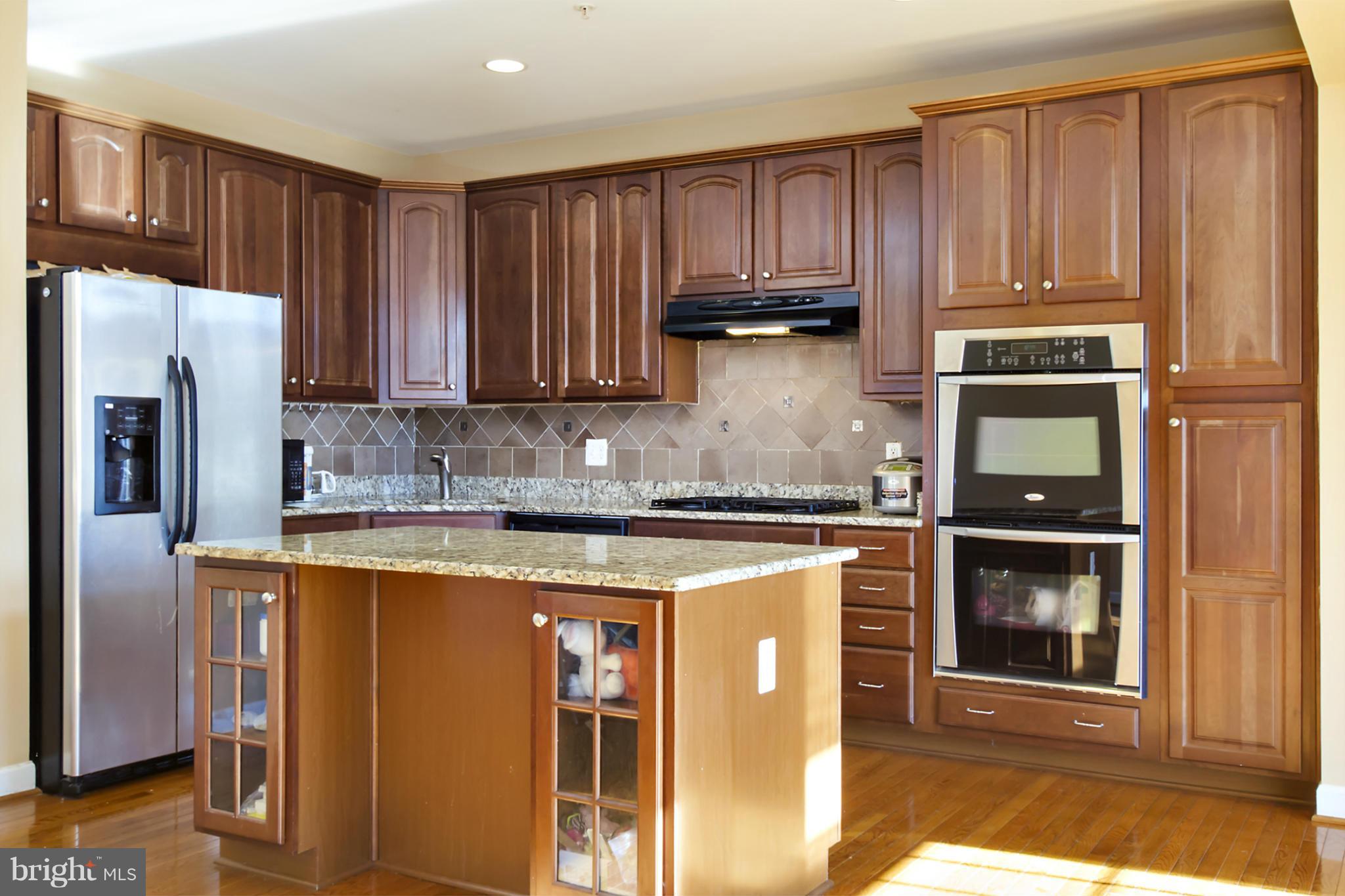 1585 Rutland Way Hanover, MD 21076 - Photo 3 of 28 Kitchen