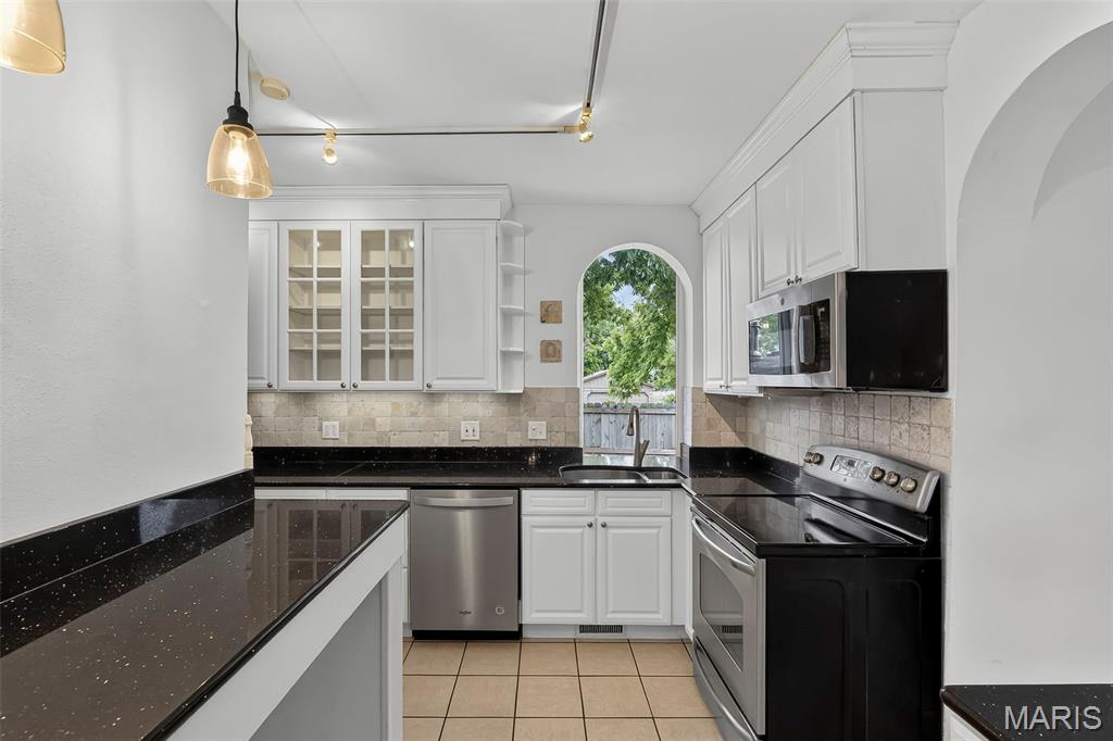 2330 Ashby Road Overland, MO 63114 - Photo 21 of 56 Gallery Image 21