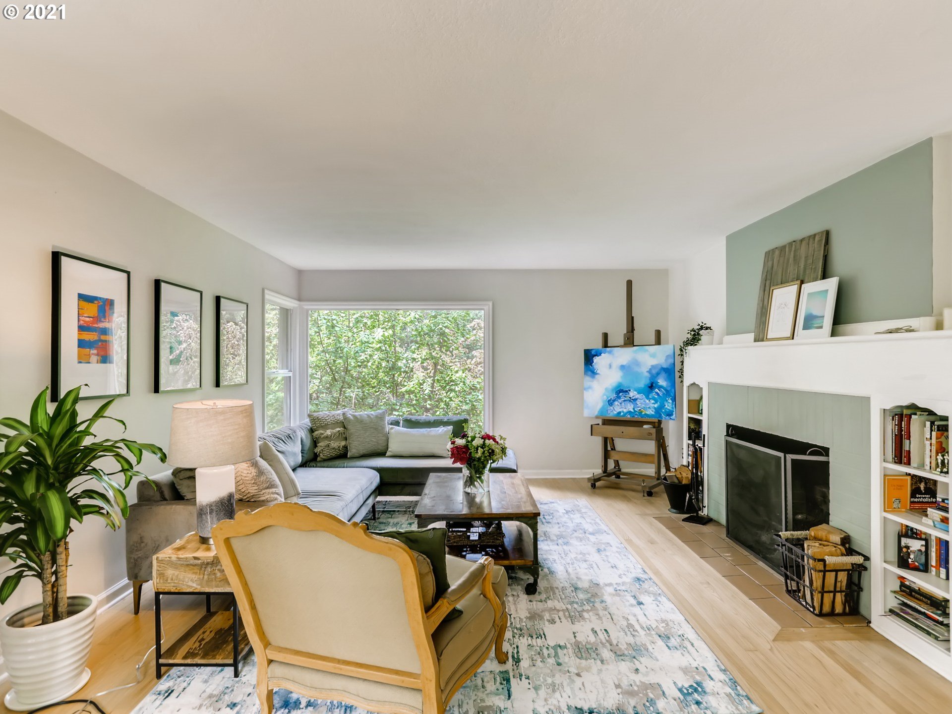 11855 Southwest Lesser Road Portland, OR 97219 - Photo 5 of 32 Gallery Image 5
