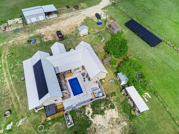 $835,000 | 6694 Hutcheson Hill Road, Springtown, TX 76082