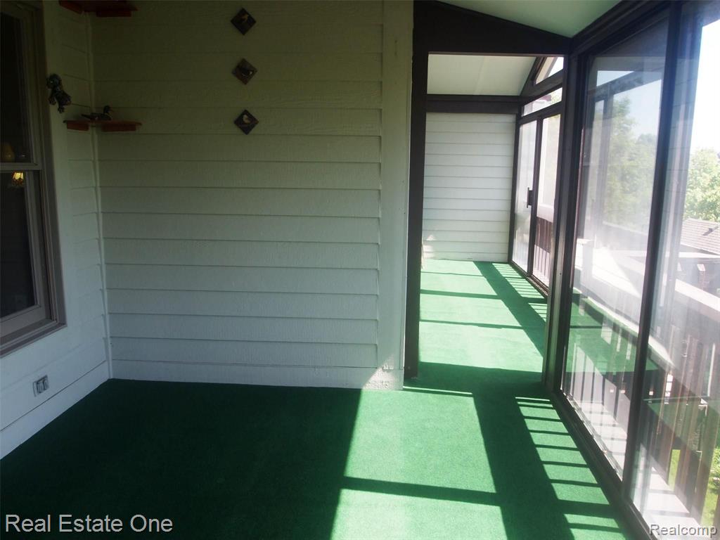 824 Ridgeside Drive, Unit 37 Milford, MI 48381 - Photo 27 of 37