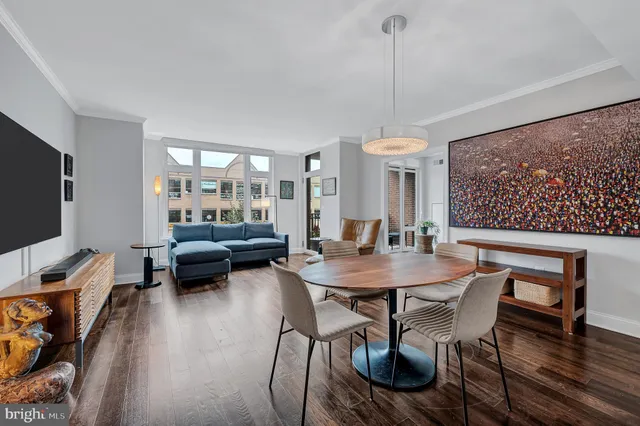 $1,395,000 | 4915 Hampden Lane, Unit 204, Bethesda, MD 20814