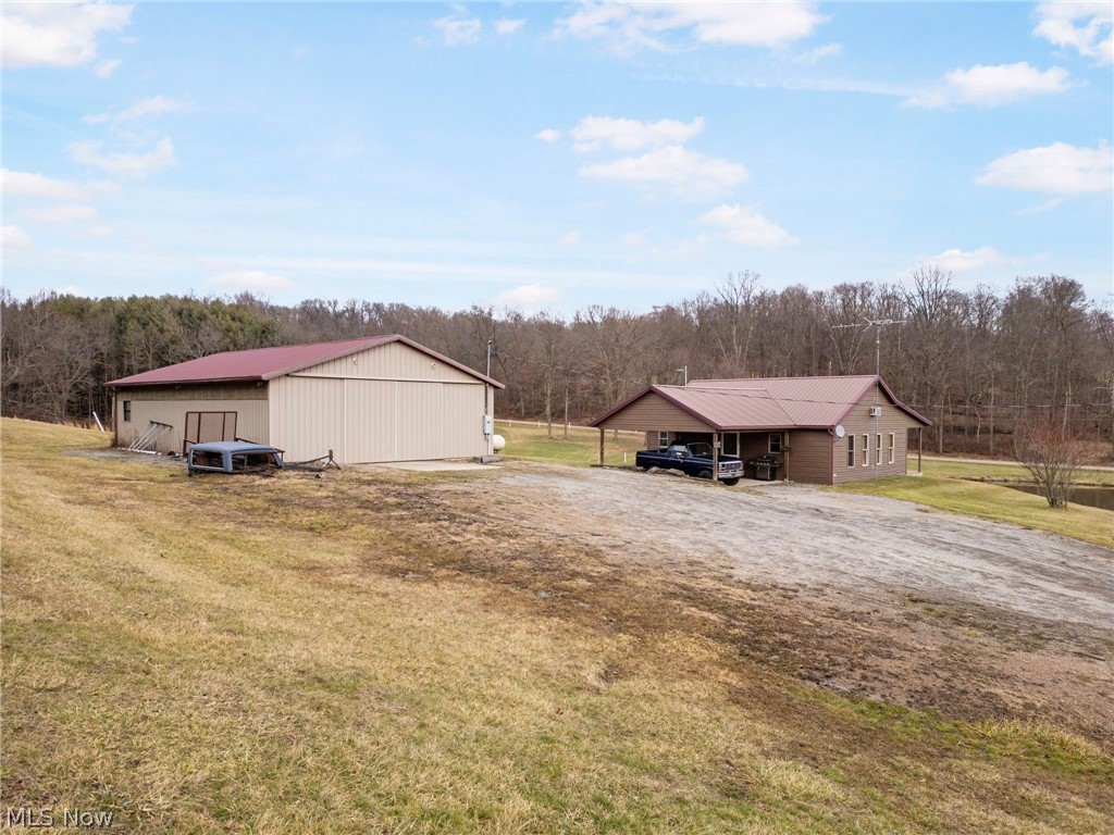 5065 Pinto Road Southeast Carrollton, OH 44615 - Photo 5 of 34 Gallery Image 5