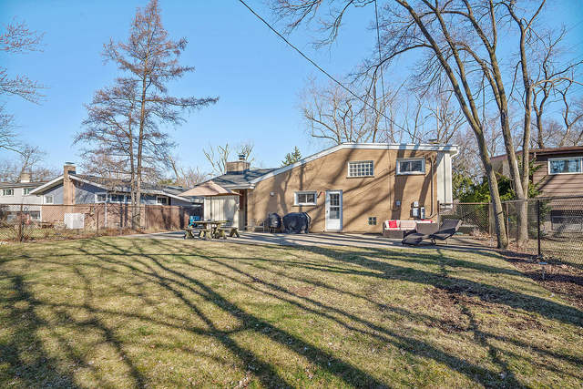 241 Chipili Drive Northbrook, IL 60062 - Photo 14 of 15