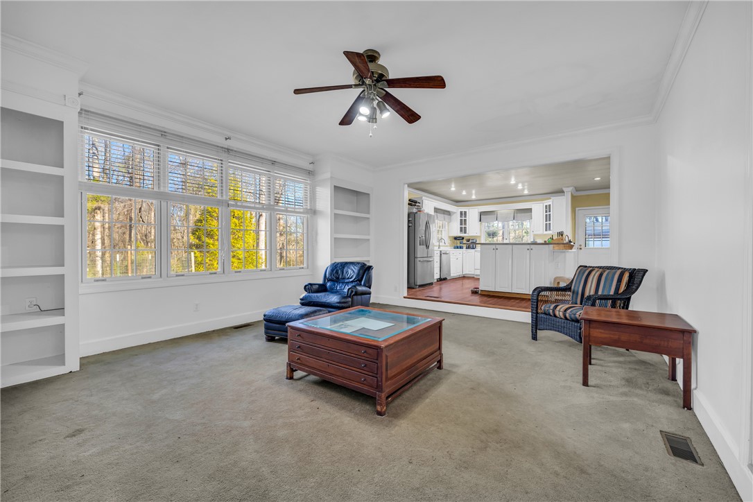 131 Smith Point Road Townville, SC 29689 - Photo 14 of 50 Gallery Image 14