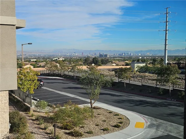 $3,000 | 600 Carriage Hill Drive, Unit 1114, Las Vegas, NV 89138
