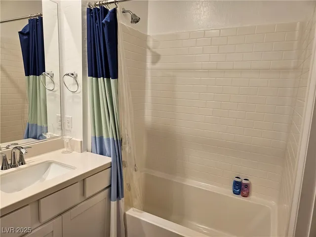 $3,000 | 600 Carriage Hill Drive, Unit 1114, Las Vegas, NV 89138