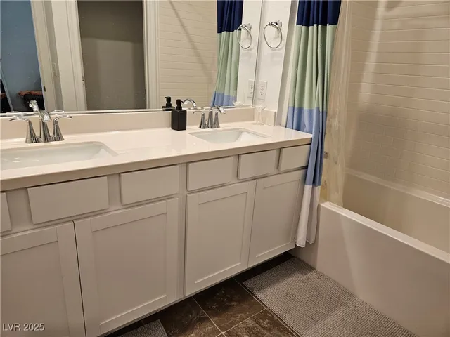 $3,000 | 600 Carriage Hill Drive, Unit 1114, Las Vegas, NV 89138