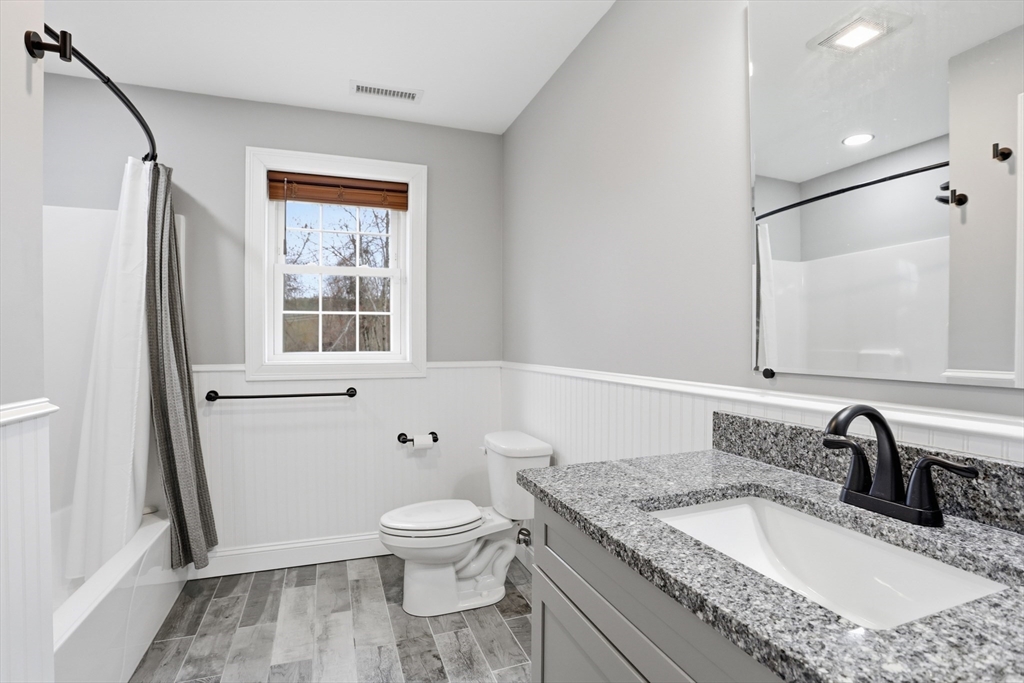 131 Damon Road Fitchburg, MA 01420 - Photo 24 of 42 Gallery Image 24