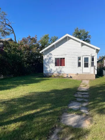 $136,000 | 417 Central Avenue Southeast, Bemidji, MN 56601