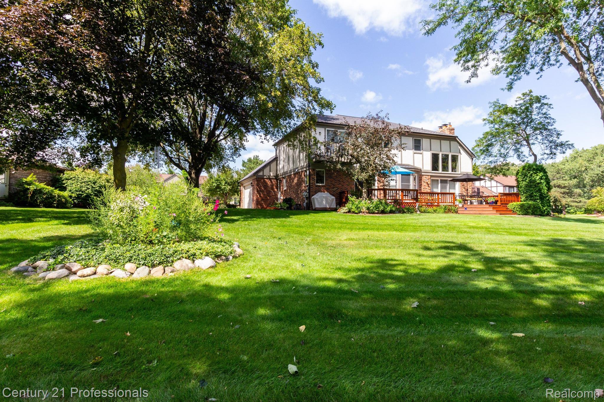778 Lockmoore Court Rochester, MI 48307 - Photo 48 of 62 Gallery Image 48