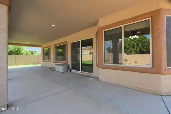 $689,900 | 19435 North 62nd Avenue, Glendale, AZ 85308