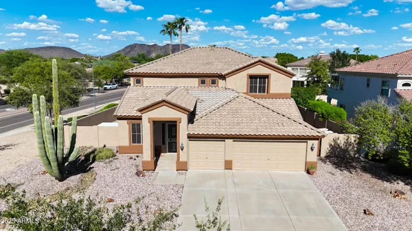 $689,900 | 19435 North 62nd Avenue, Glendale, AZ 85308