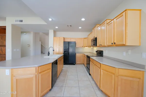 $689,900 | 19435 North 62nd Avenue, Glendale, AZ 85308