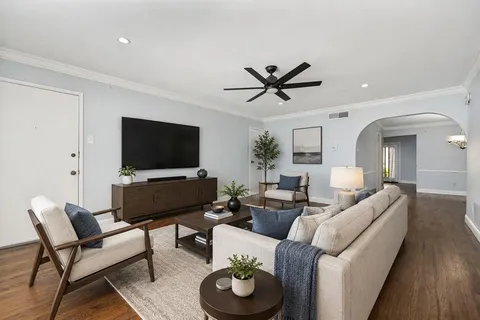 $290,000 | 4819 Skillman Street, Unit 108, Dallas, TX 75206