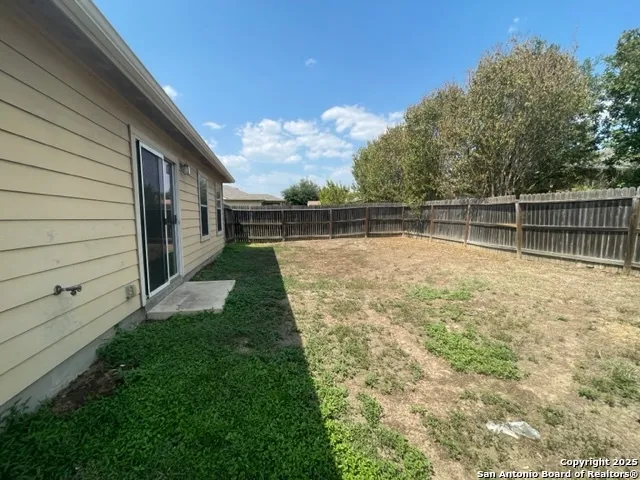 $1,595 | 7510 Copper Lake, Converse, TX 78109