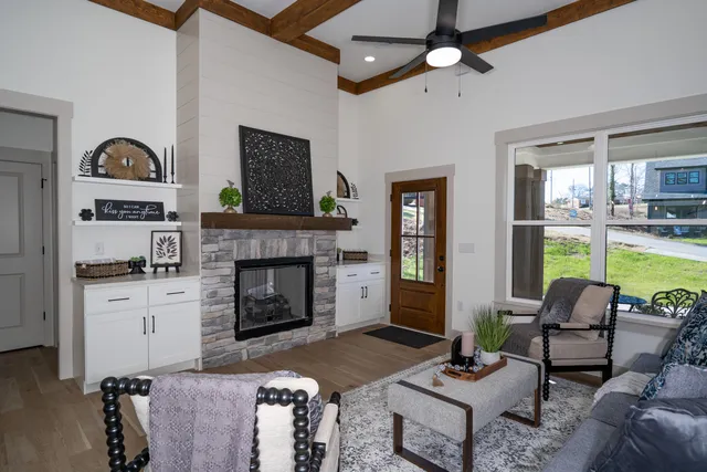 $489,900 | 295 Running Oak Drive, Ringgold, GA 30736