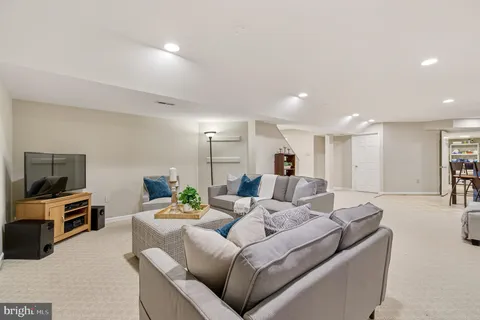 $920,000 | 4675 Yorkshire Drive, Ellicott City, MD 21043