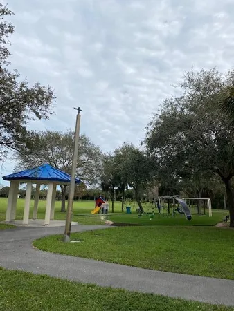 $2,850 | 41 Buxton Lane, Boynton Beach, FL 33426