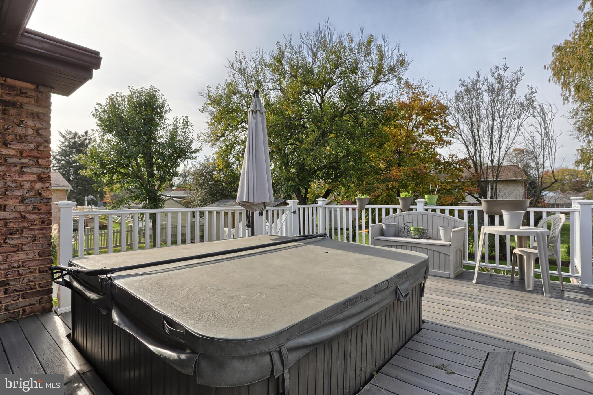 7 Pennwood Road Lebanon, PA 17042 - Photo 7 of 53 Gallery Image 7