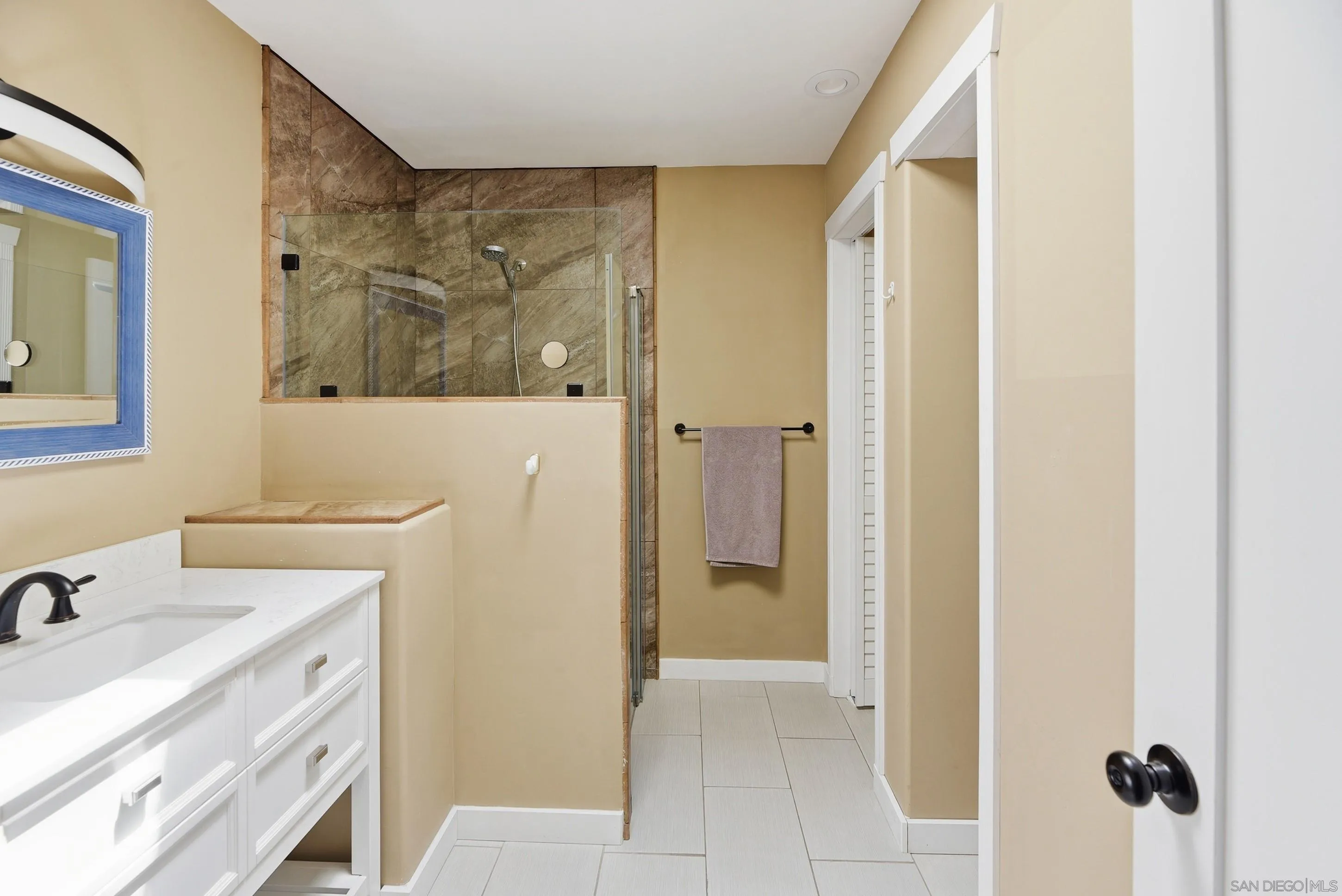 2275-77 Cameo Road Carlsbad, CA 92008 - Photo 58 of 60
