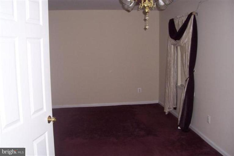 18441 Joplin Road Triangle, VA 22172 - Photo 6 of 7 Master Bedroom