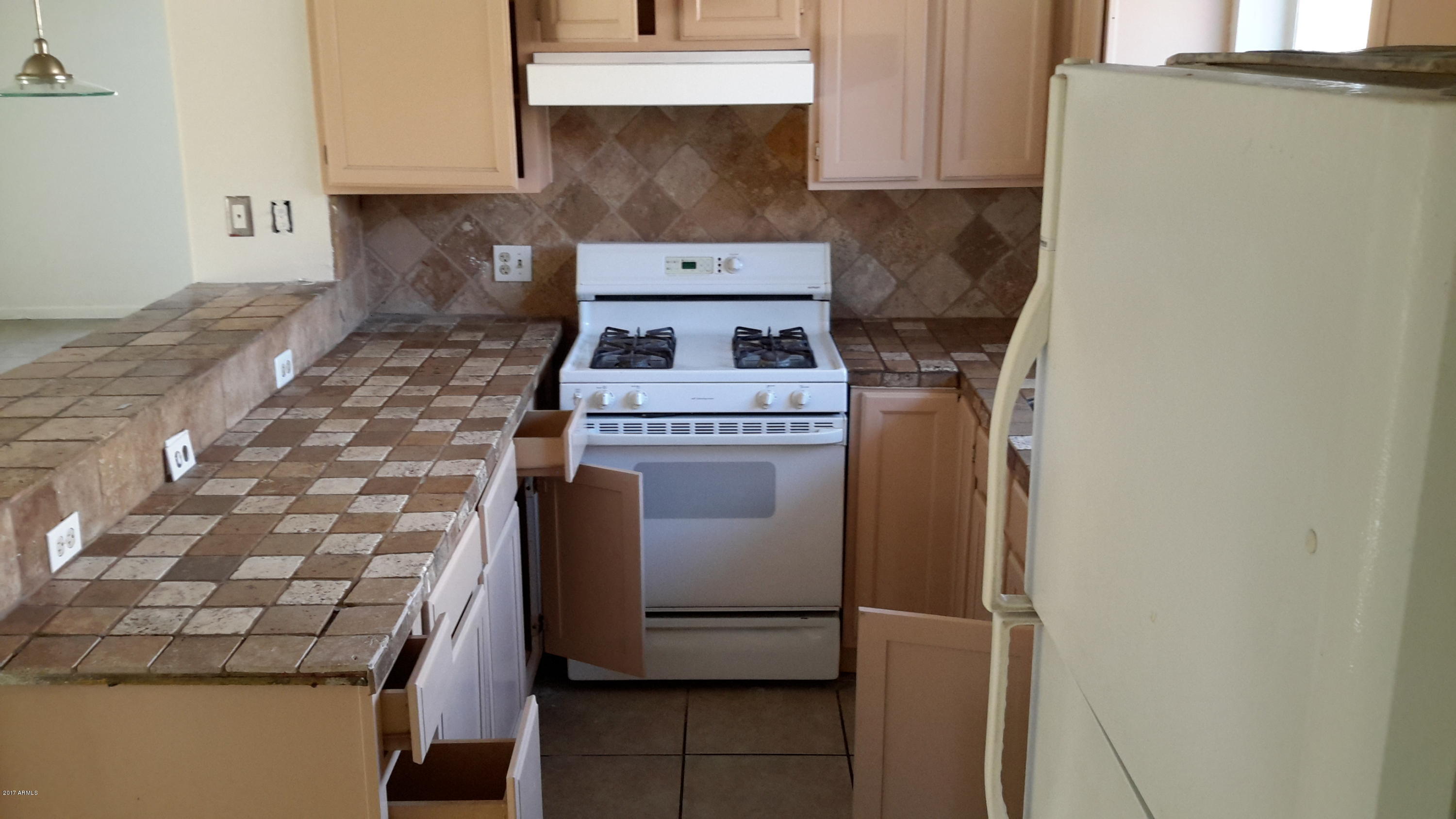 4608 West Thomas Road Phoenix, AZ 85031 - Photo 9 of 18 20170216_163857