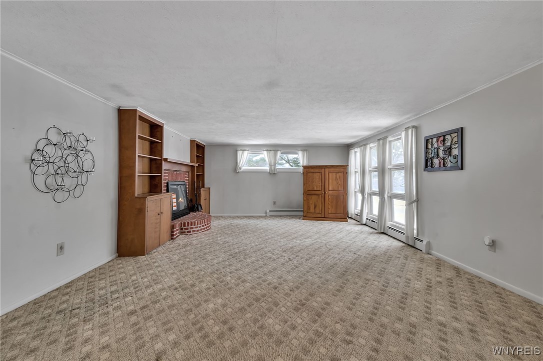 12298 Townsend Road Concord, NY 14141 - Photo 9 of 37 Family Room