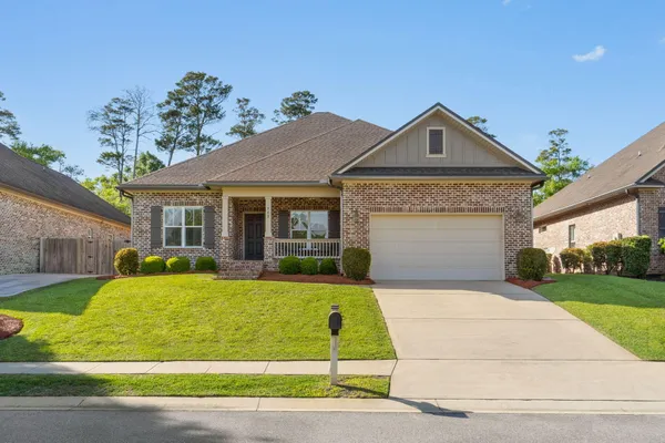$570,000 | 562 Falcon Trail, Niceville, FL 32578