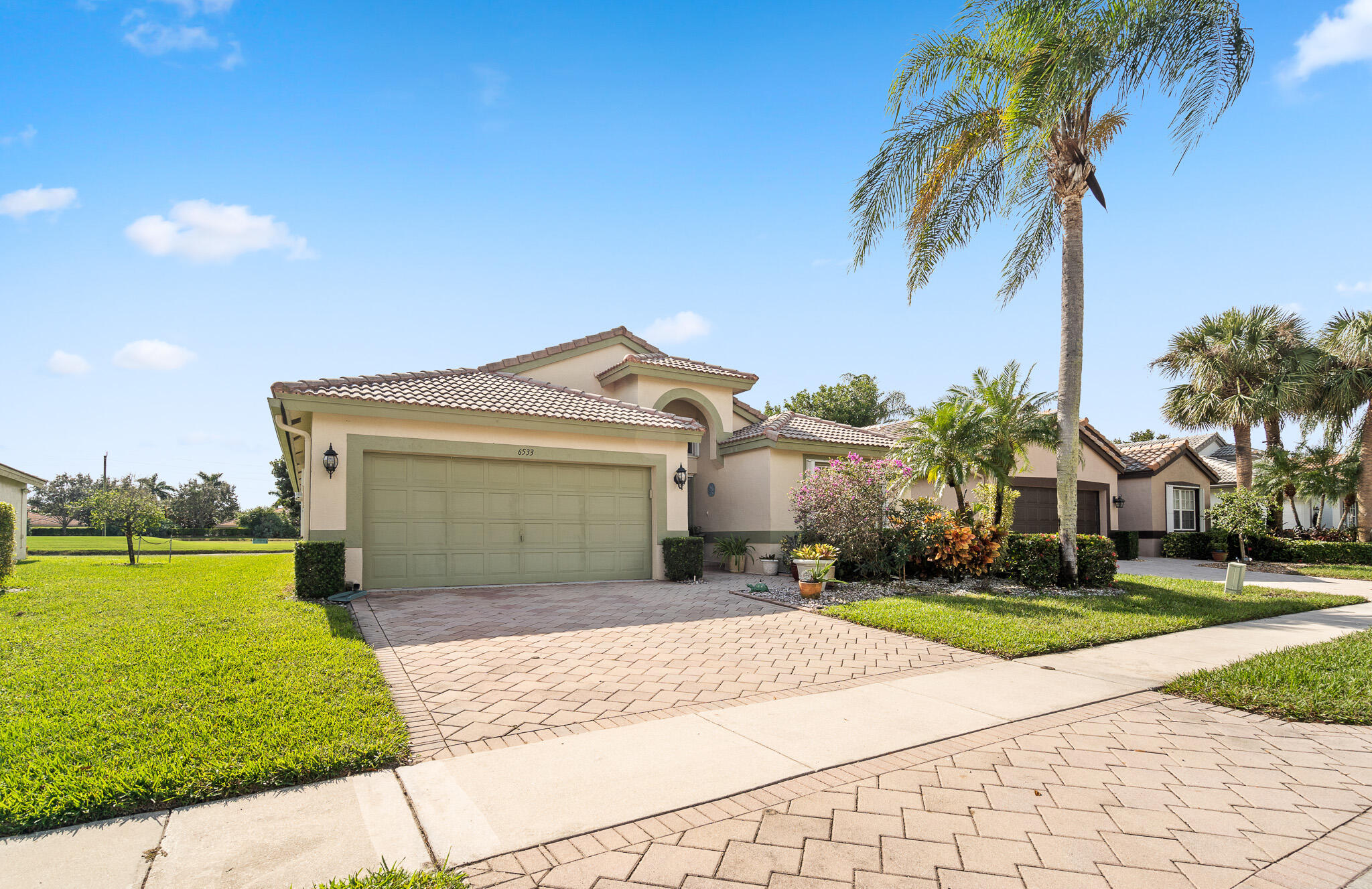 6533 Sun River Road Boynton Beach, FL 33437 - Photo 2 of 53 DSC04299-2