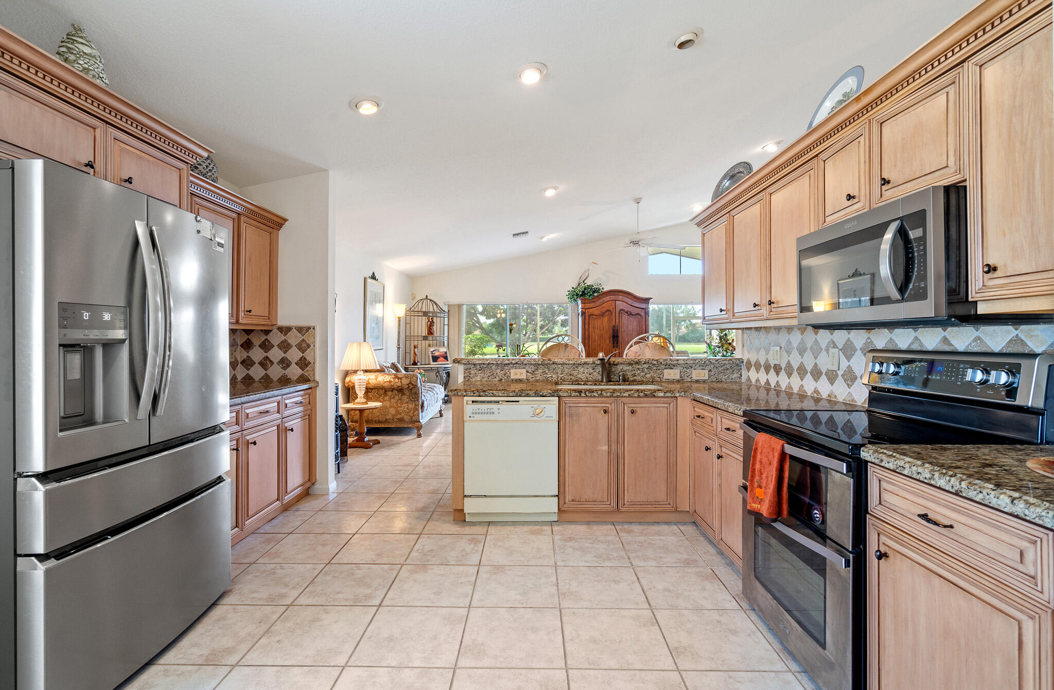 6533 Sun River Road Boynton Beach, FL 33437 - Photo 25 of 53 DSC04139-2