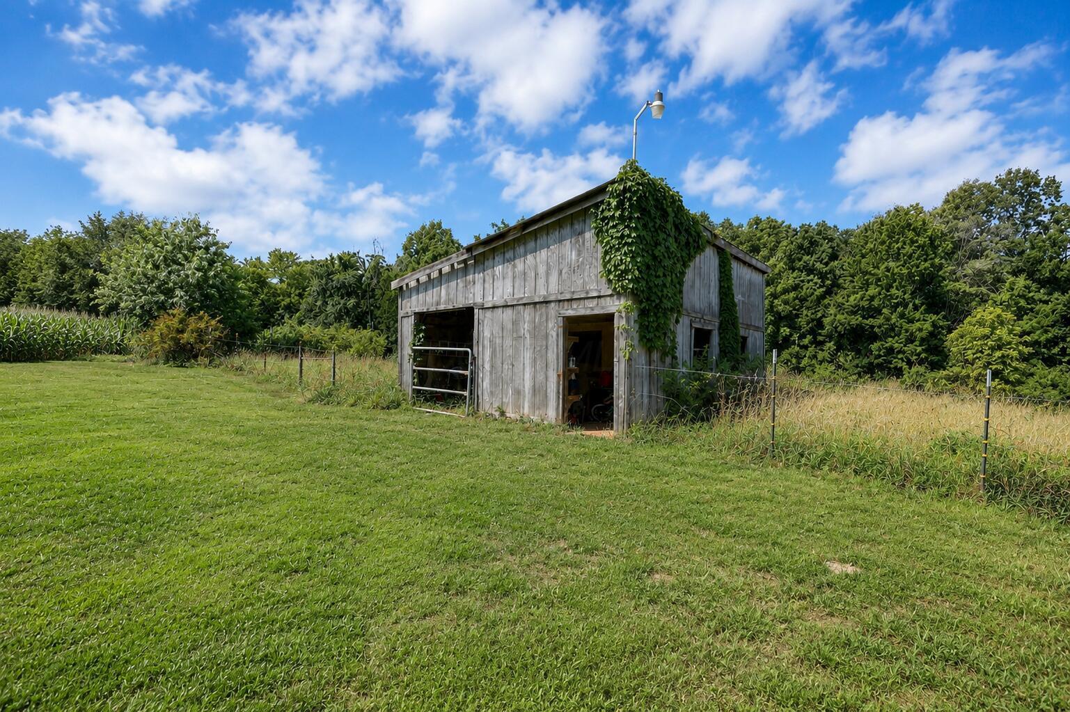 22540 Bunker Hill Road Sugar Grove, OH 43155 - Photo 59 of 79 Farm Building