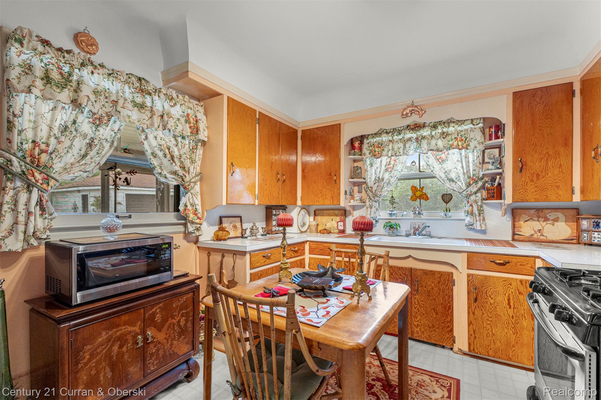 24700 Goddard Road Taylor, MI 48180 - Photo 20 of 51 19.jpg