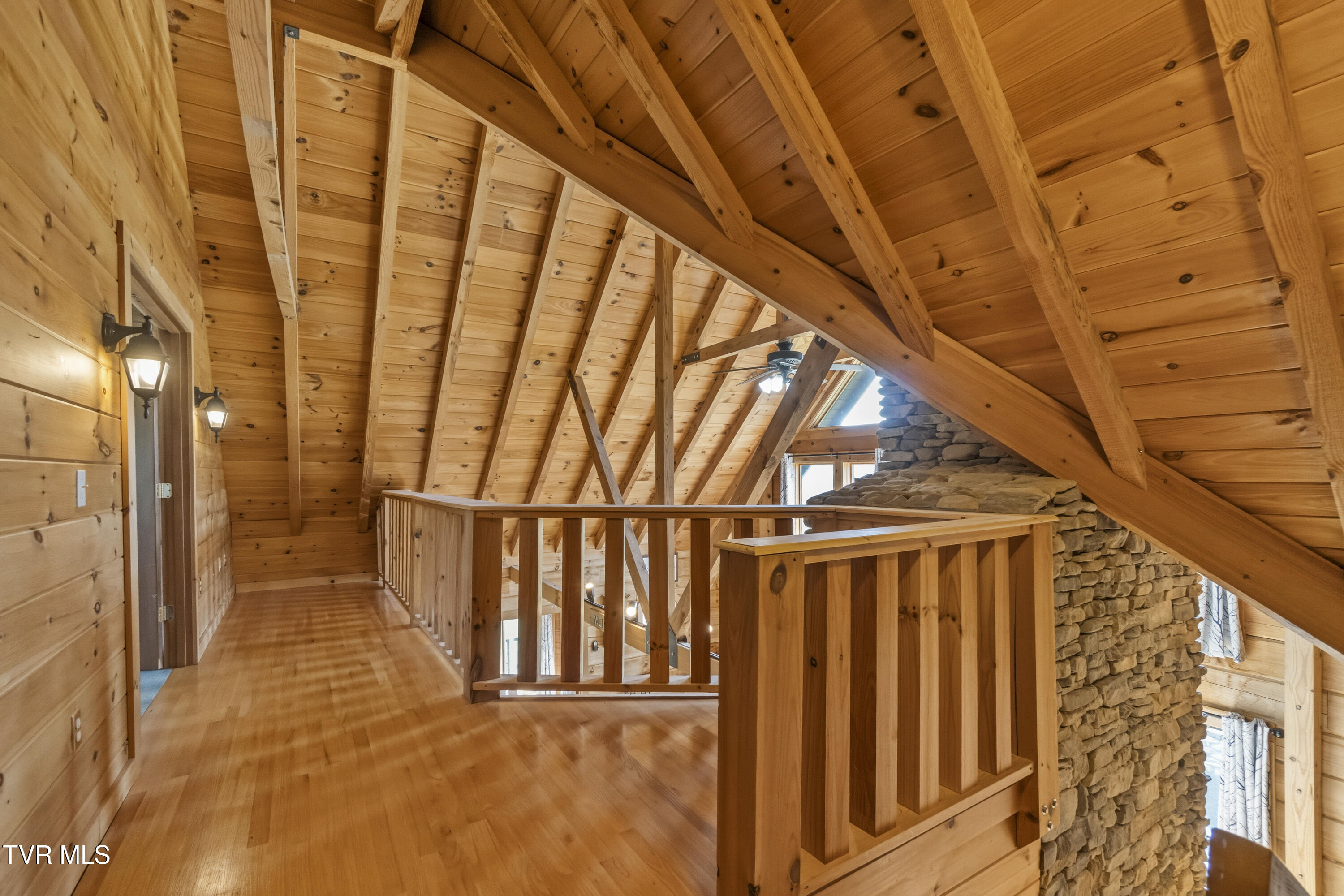 1600 Red Hill Road Greeneville, TN 37743 - Photo 34 of 73 Johnson balcony DSC05965