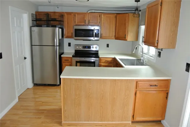 $2,175 | 34 Sanwood Drive, Burrillville, RI 02830