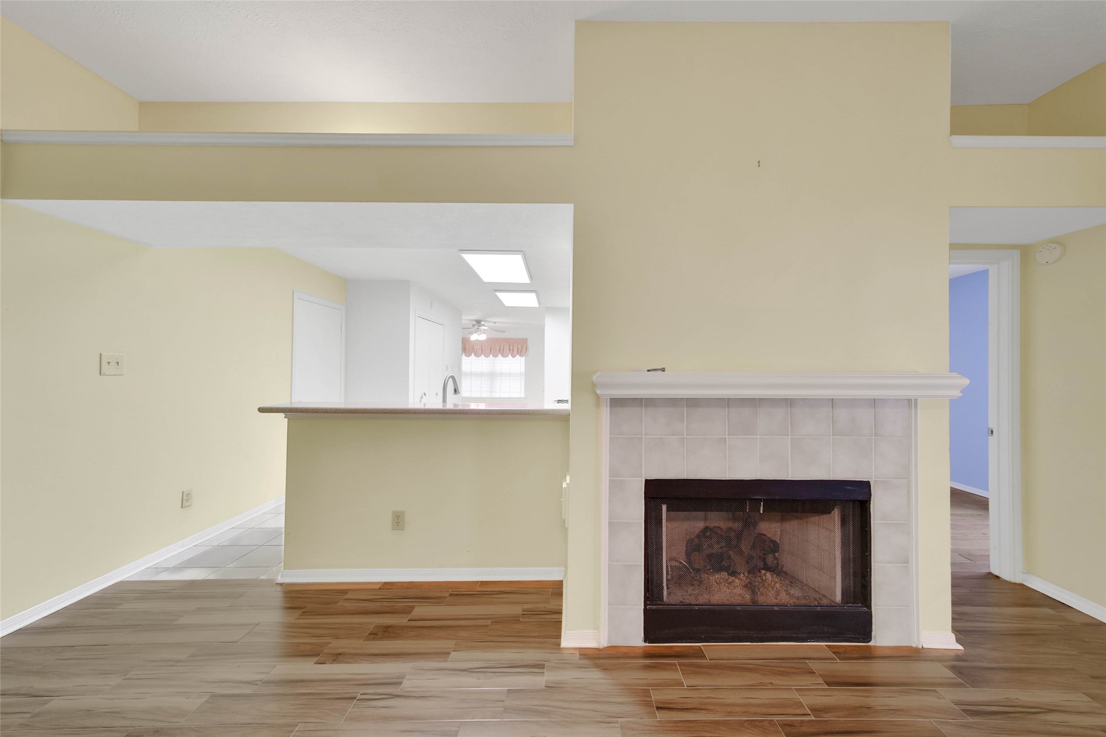 5010 Cupids Bower Court Spring, TX 77388 - Photo 9 of 40 a view of a livingroom with a fireplace