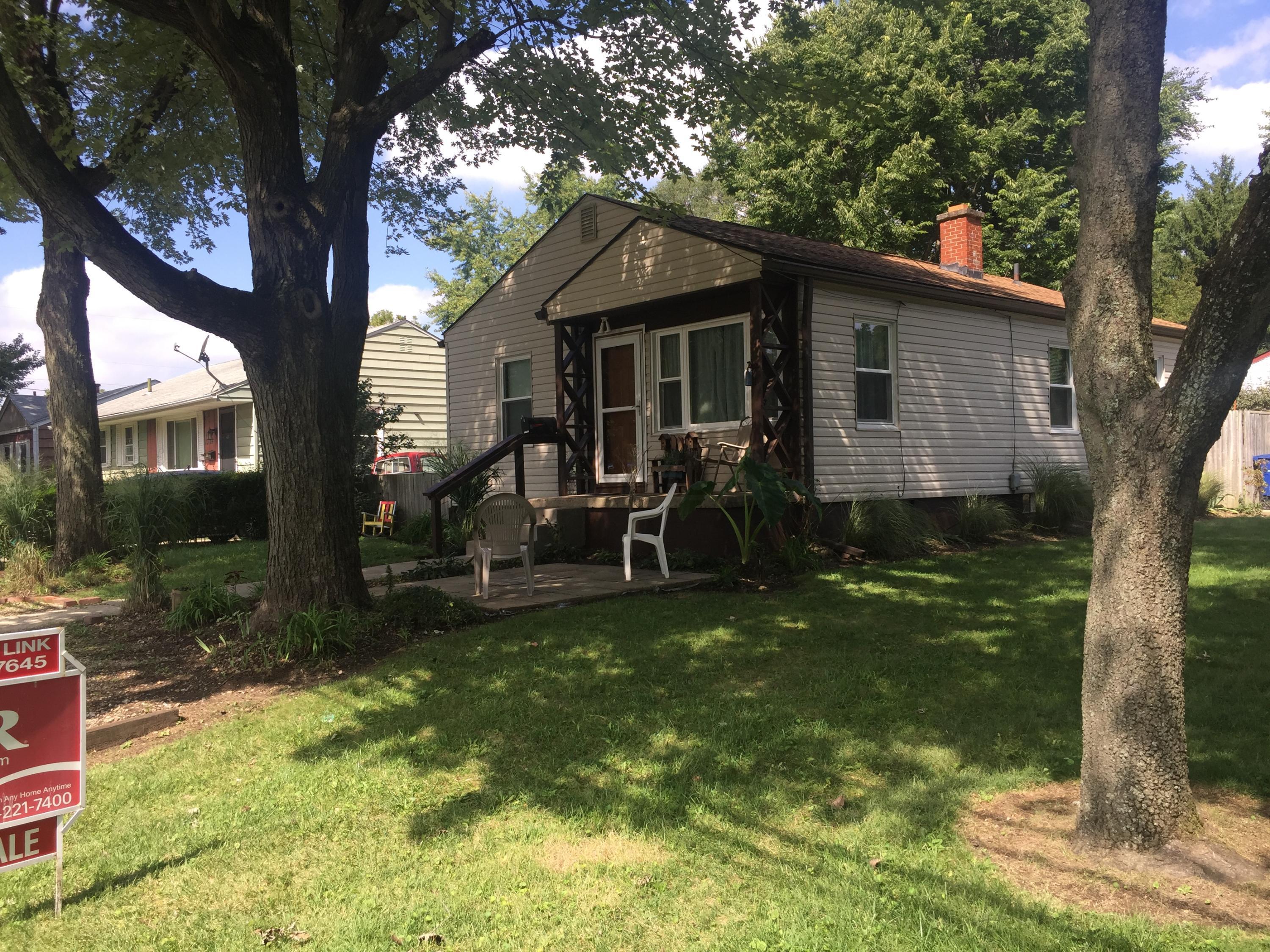 1332 Moler Road Columbus, OH 43207 - Photo 3 of 7