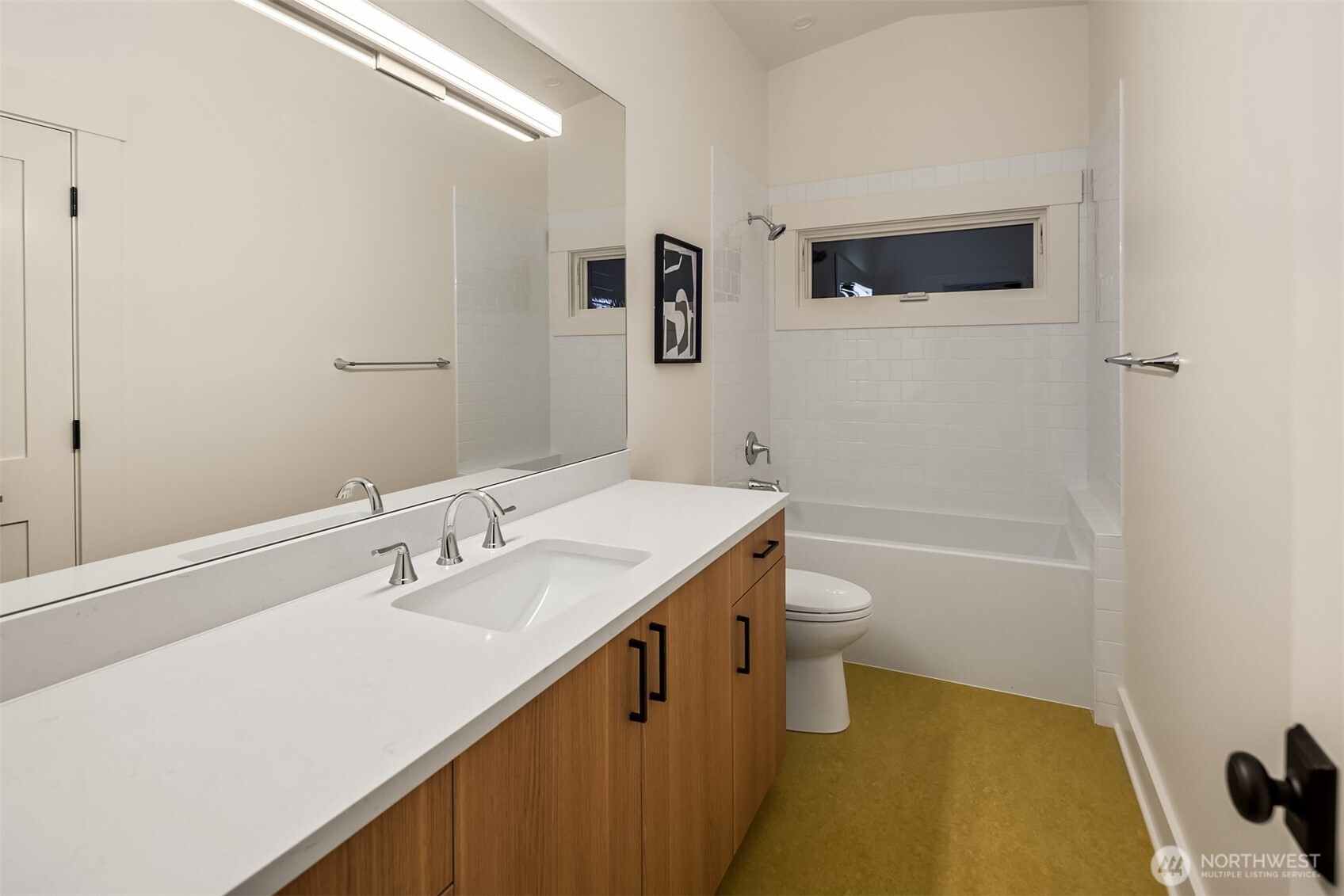 4402 Letitia Avenue South Seattle, WA 98118 - Photo 22 of 39