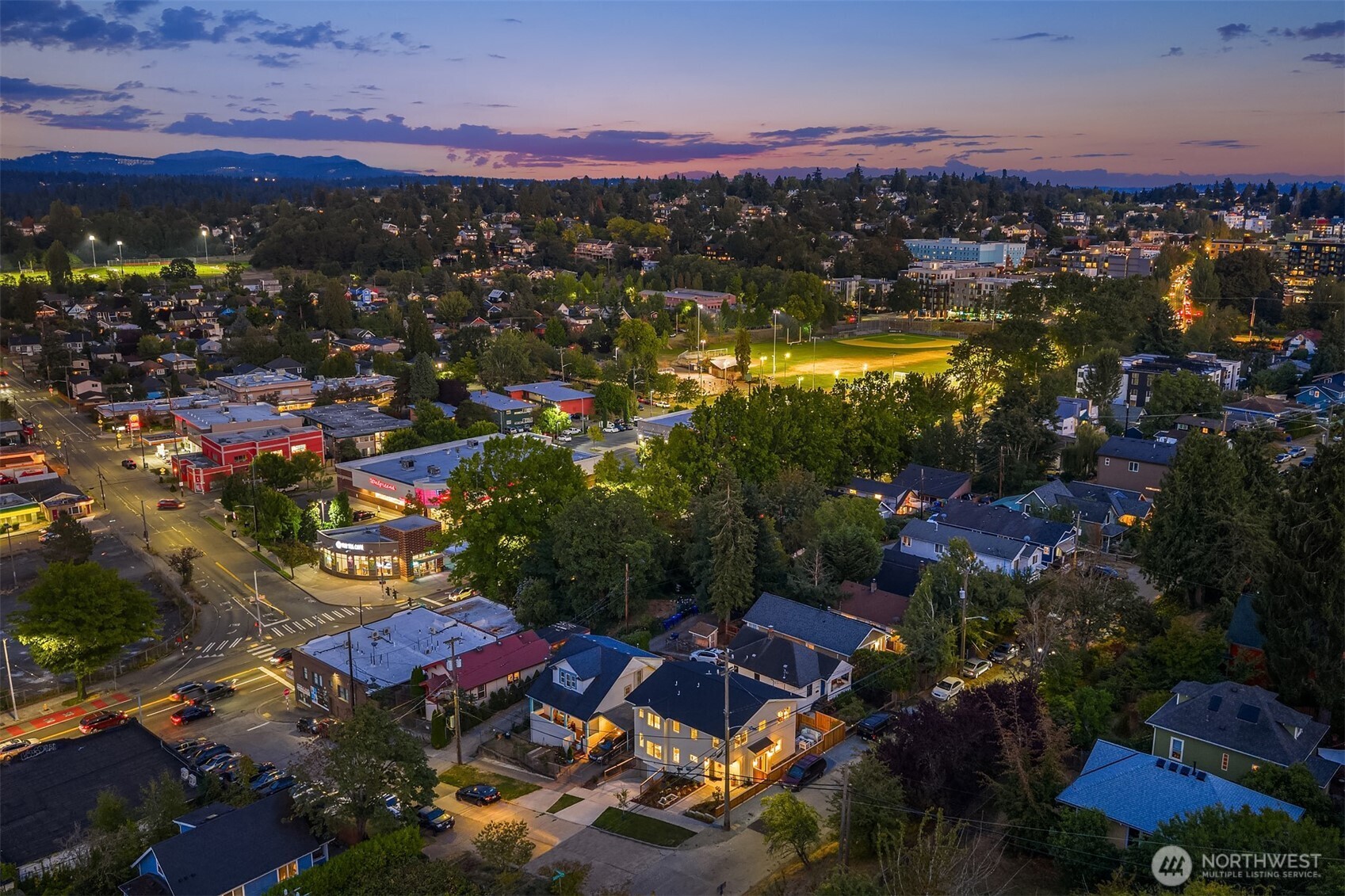 4402 Letitia Avenue South Seattle, WA 98118 - Photo 34 of 39