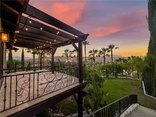 a view of outdoor space yard and patio