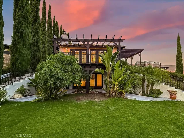 $2,375,000 | 567 Lone Oak Drive, Thousand Oaks, CA 91362