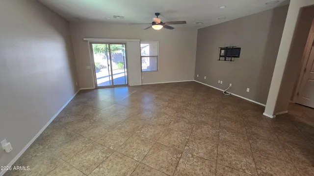 $2,495 | 10826 West Avenida Del Rey, Peoria, AZ 85383
