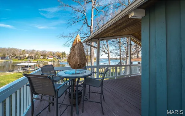 $347,000 | 1946 Lakeshore Drive, Cuba, MO 65453