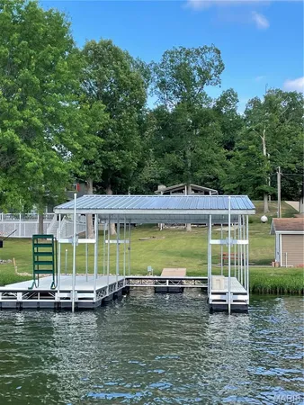 $347,000 | 1946 Lakeshore Drive, Cuba, MO 65453