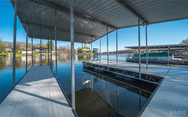 $347,000 | 1946 Lakeshore Drive, Cuba, MO 65453