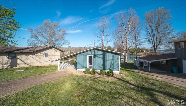 $347,000 | 1946 Lakeshore Drive, Cuba, MO 65453