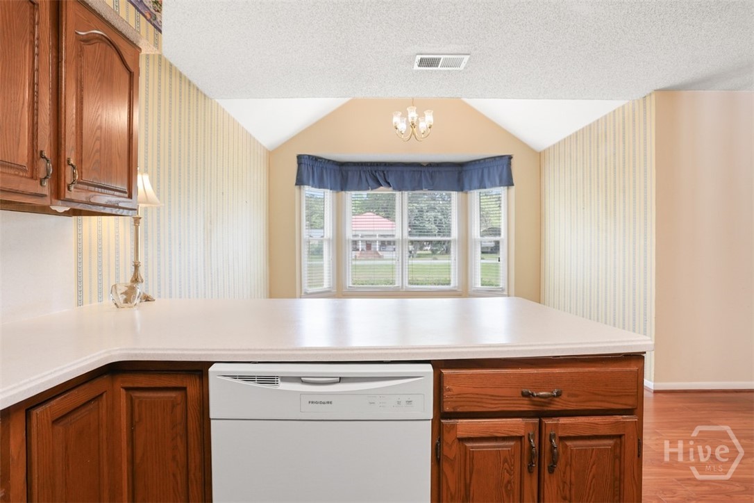 1765 Grove Point Road Savannah, GA 31419 - Photo 11 of 30